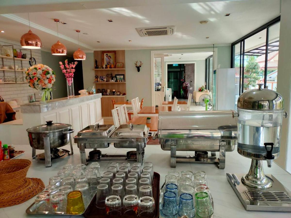 168 Studio Hotel Ubon Ratchathani Dış mekan fotoğraf