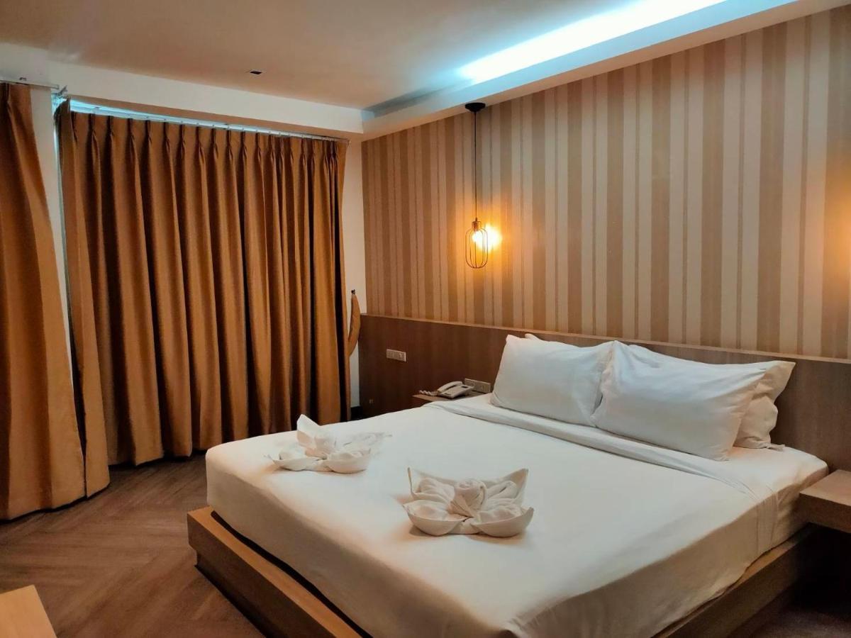 168 Studio Hotel Ubon Ratchathani Dış mekan fotoğraf