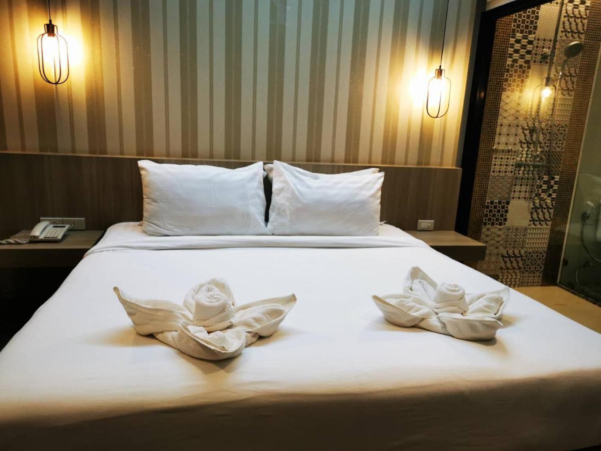 168 Studio Hotel Ubon Ratchathani Dış mekan fotoğraf