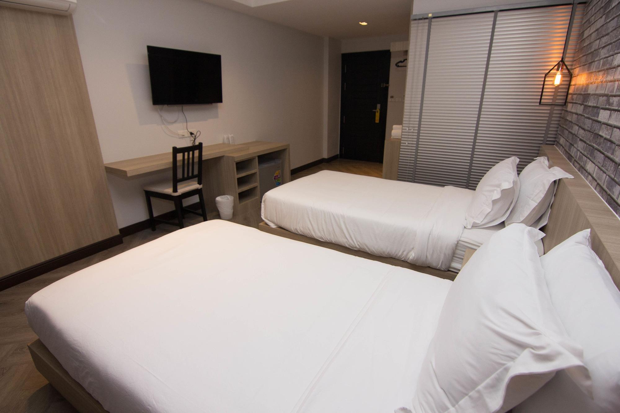 168 Studio Hotel Ubon Ratchathani Dış mekan fotoğraf